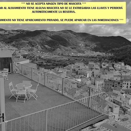 Domus Lapidis - La Galeria Leilighet Bogarra Eksteriør bilde